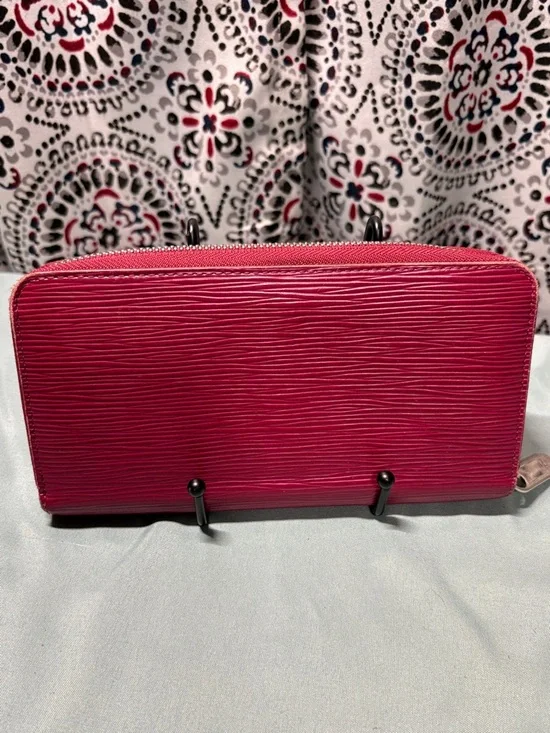 Louis Vuitton Fuchsia Epi Leather Zippy Wallet Silver Hardware France - Picture 4 of 14